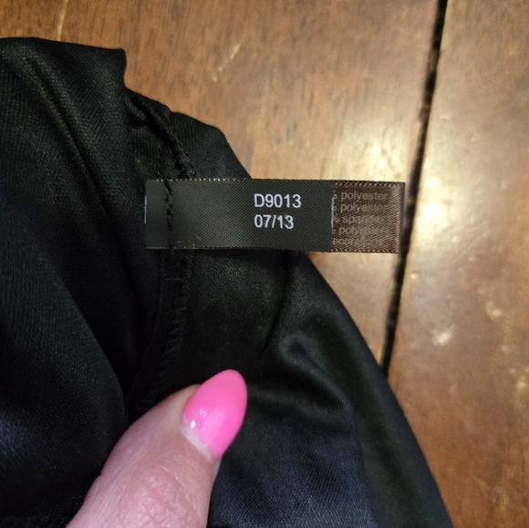 The Limited Black & Gold Sequin Damask Illusion Sheath Dress - Size 12 - Picture 8 of 11